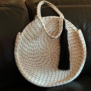 La Regale Round Woven Bag
